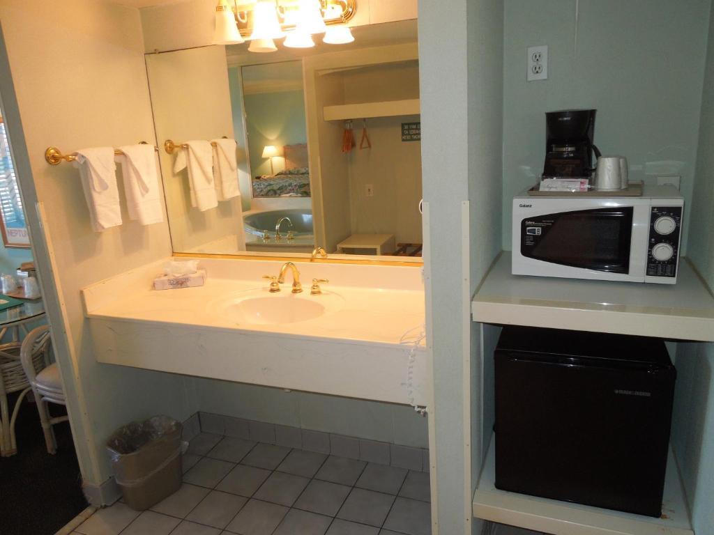 Baymont By Wyndham Virginia Beach Oceanfront Bilik gambar